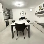 Apartment Picasso Villasimius