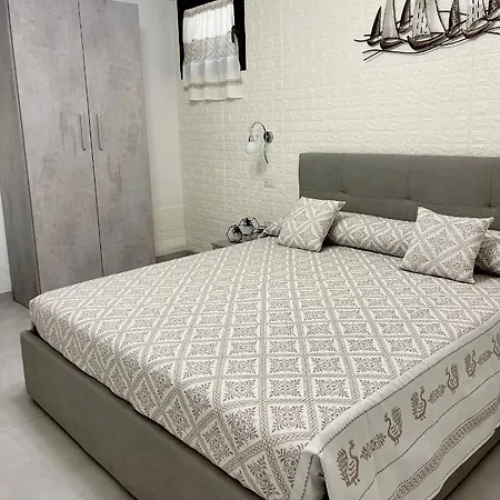 Picasso Apartment *